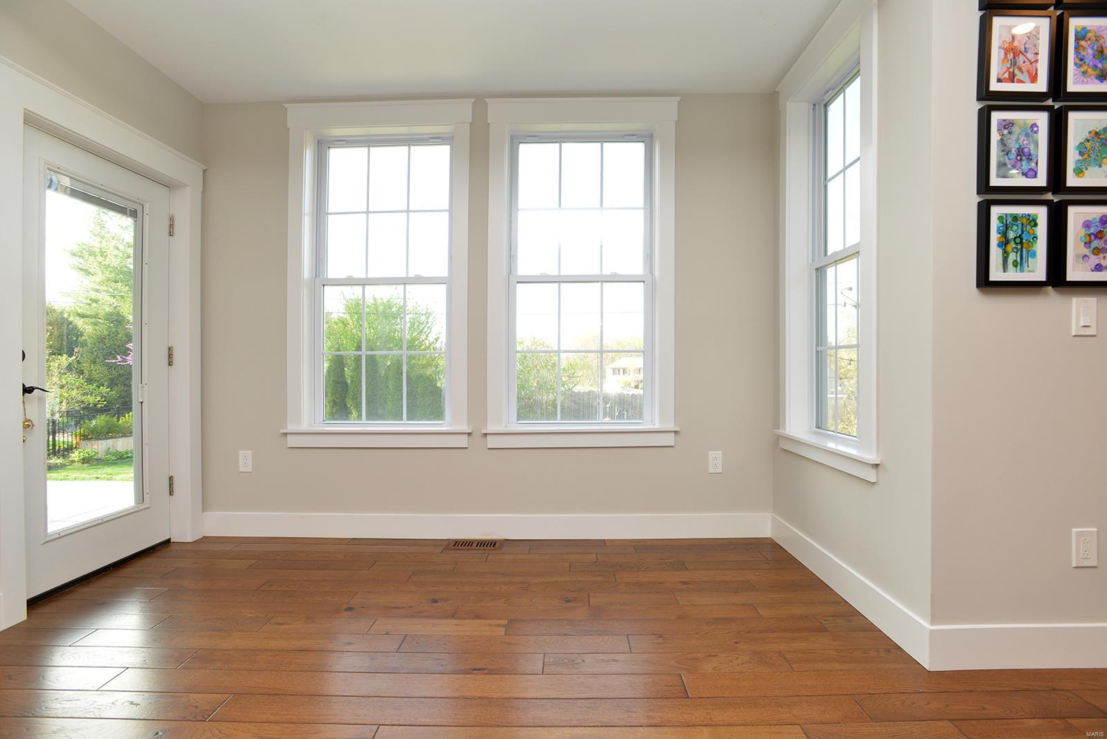 Sunset Club Court - Residential