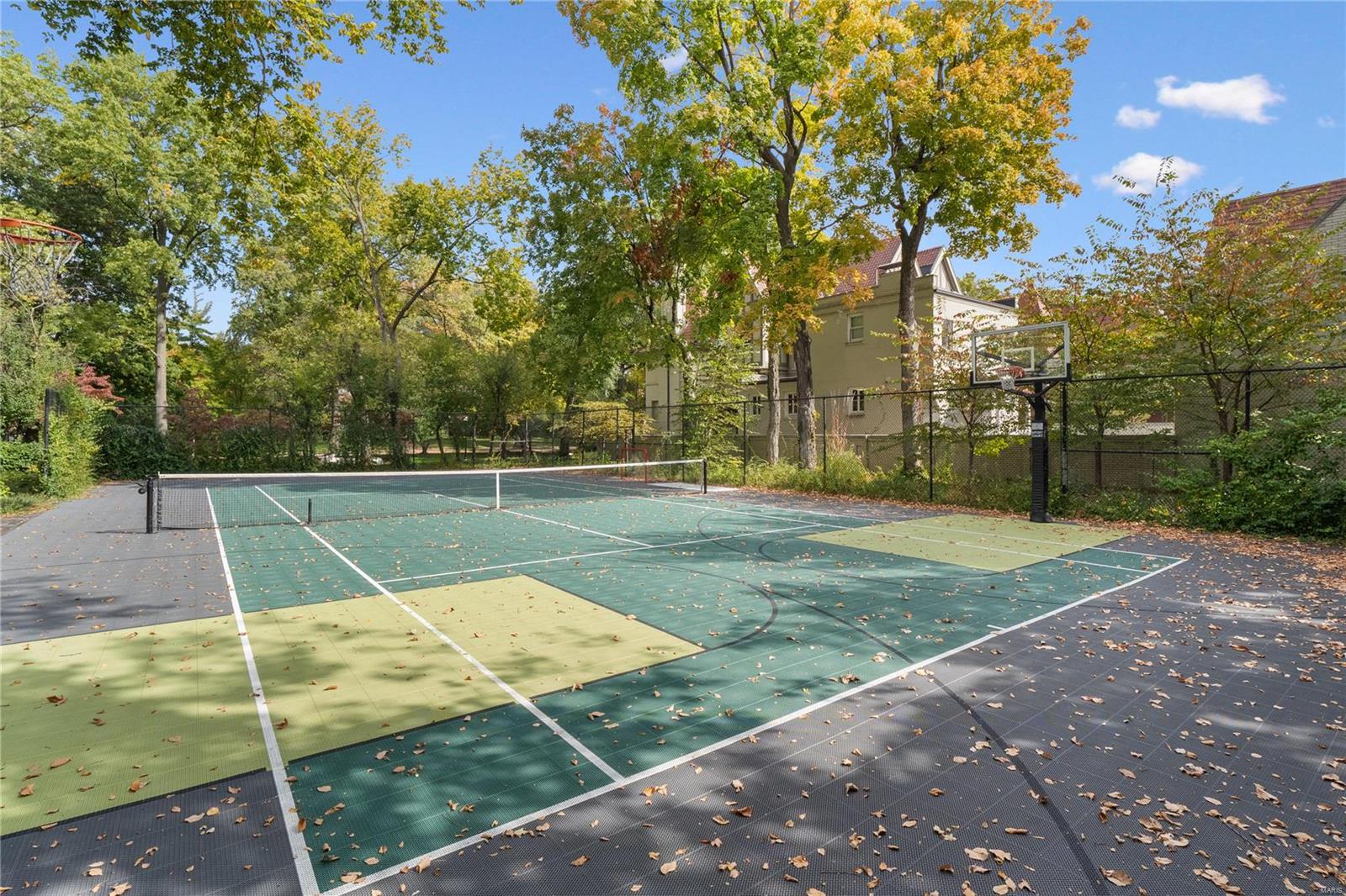 Westmoreland Place - Residential