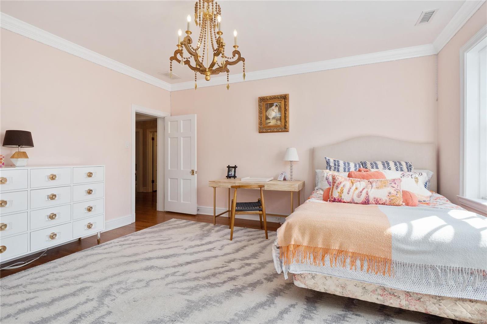 Westmoreland Place - Residential