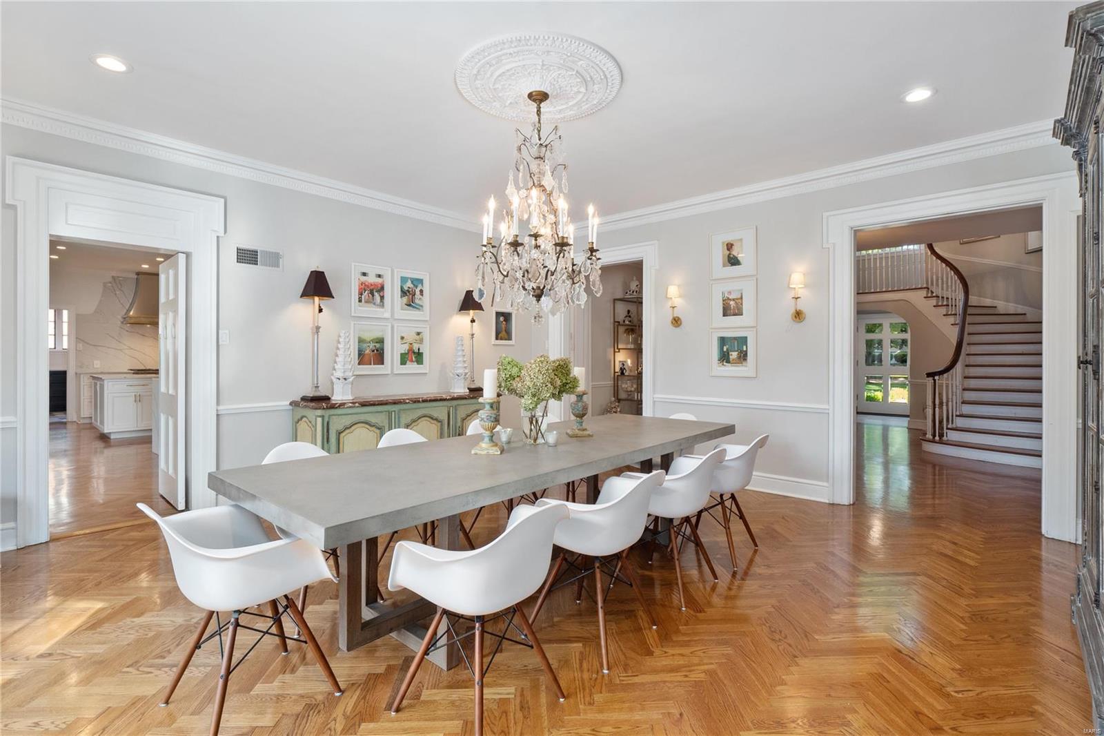 Westmoreland Place - Residential