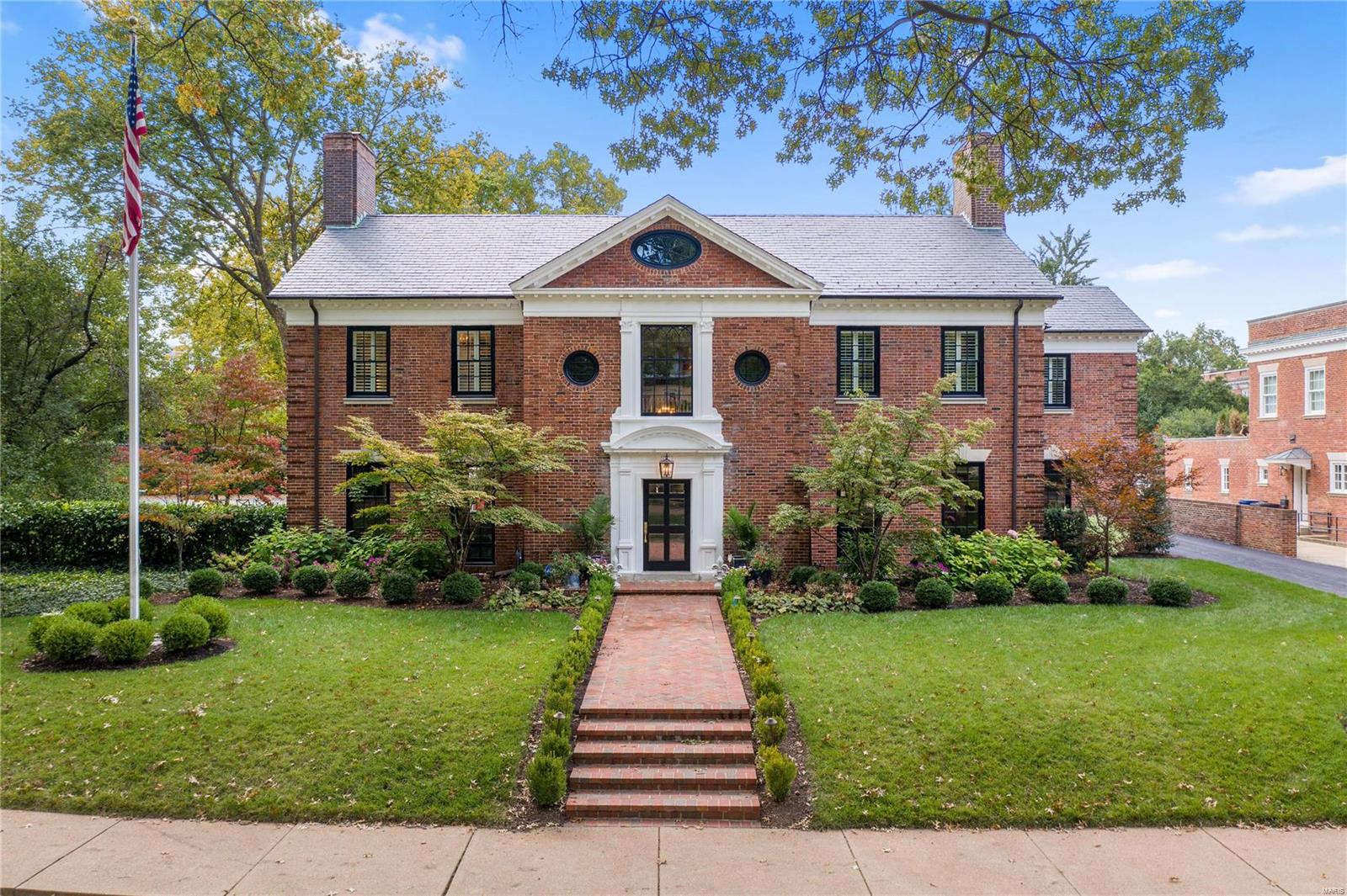 Westmoreland Place - Residential