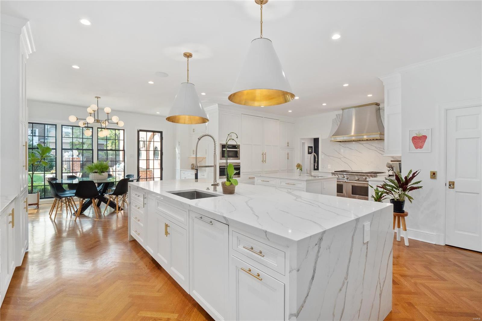 Westmoreland Place - Residential