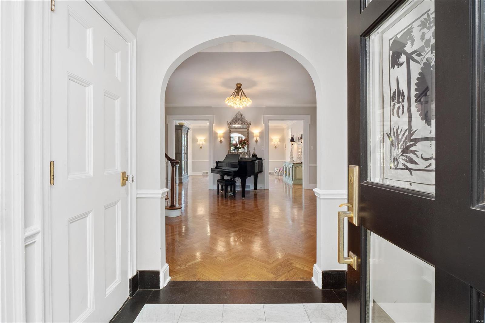 Westmoreland Place - Residential