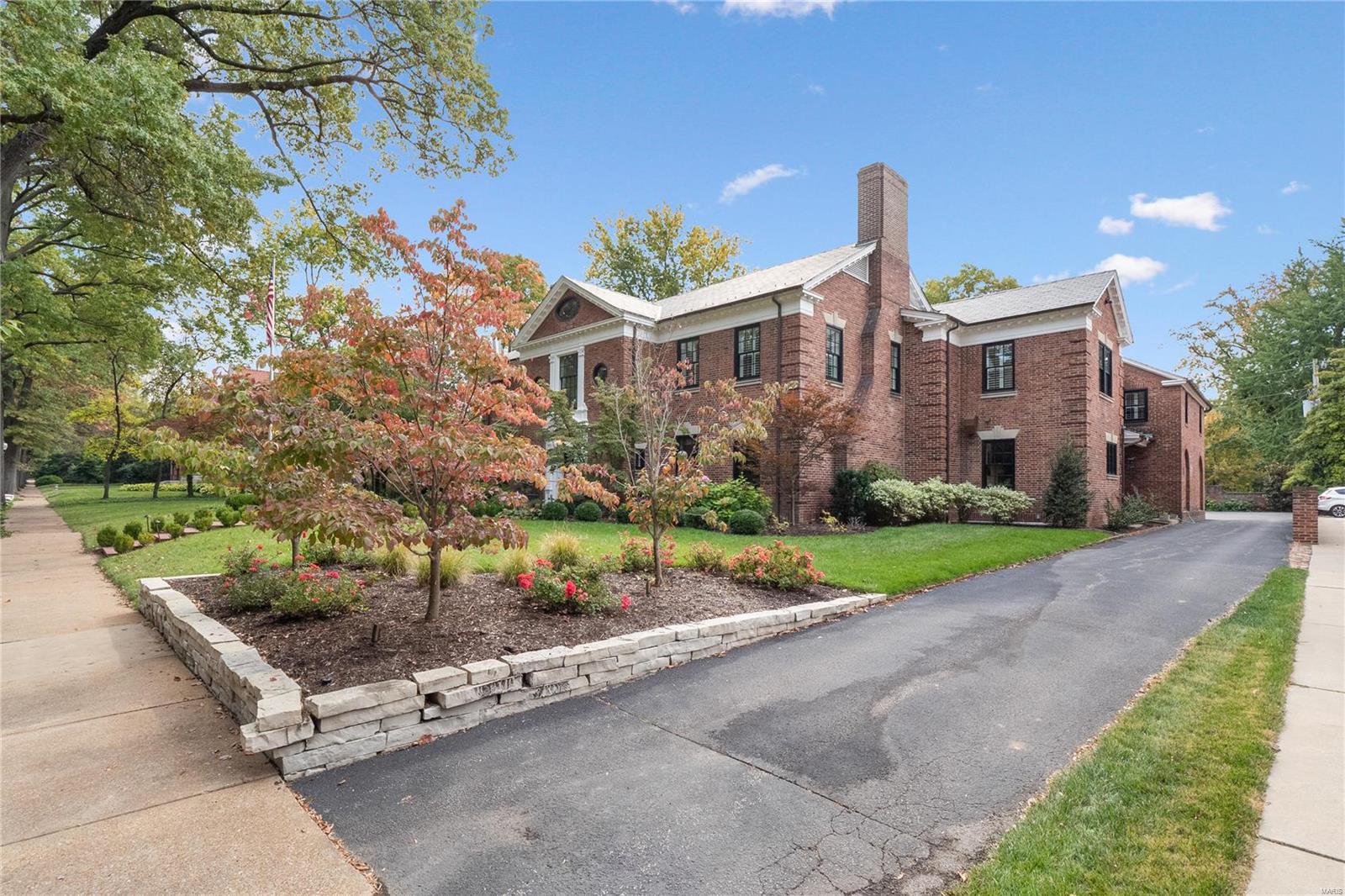 Westmoreland Place - Residential