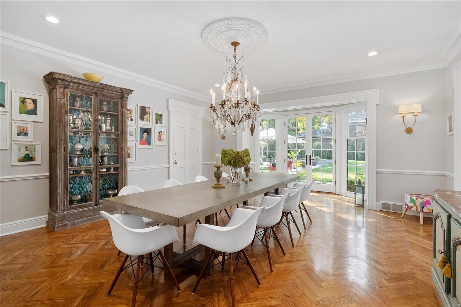 Westmoreland Place - Residential