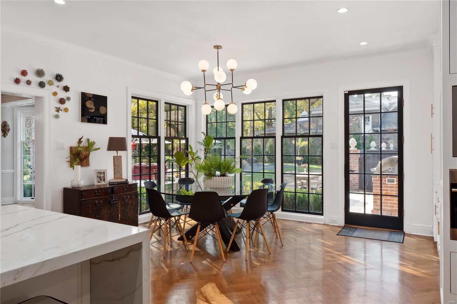 Westmoreland Place - Residential