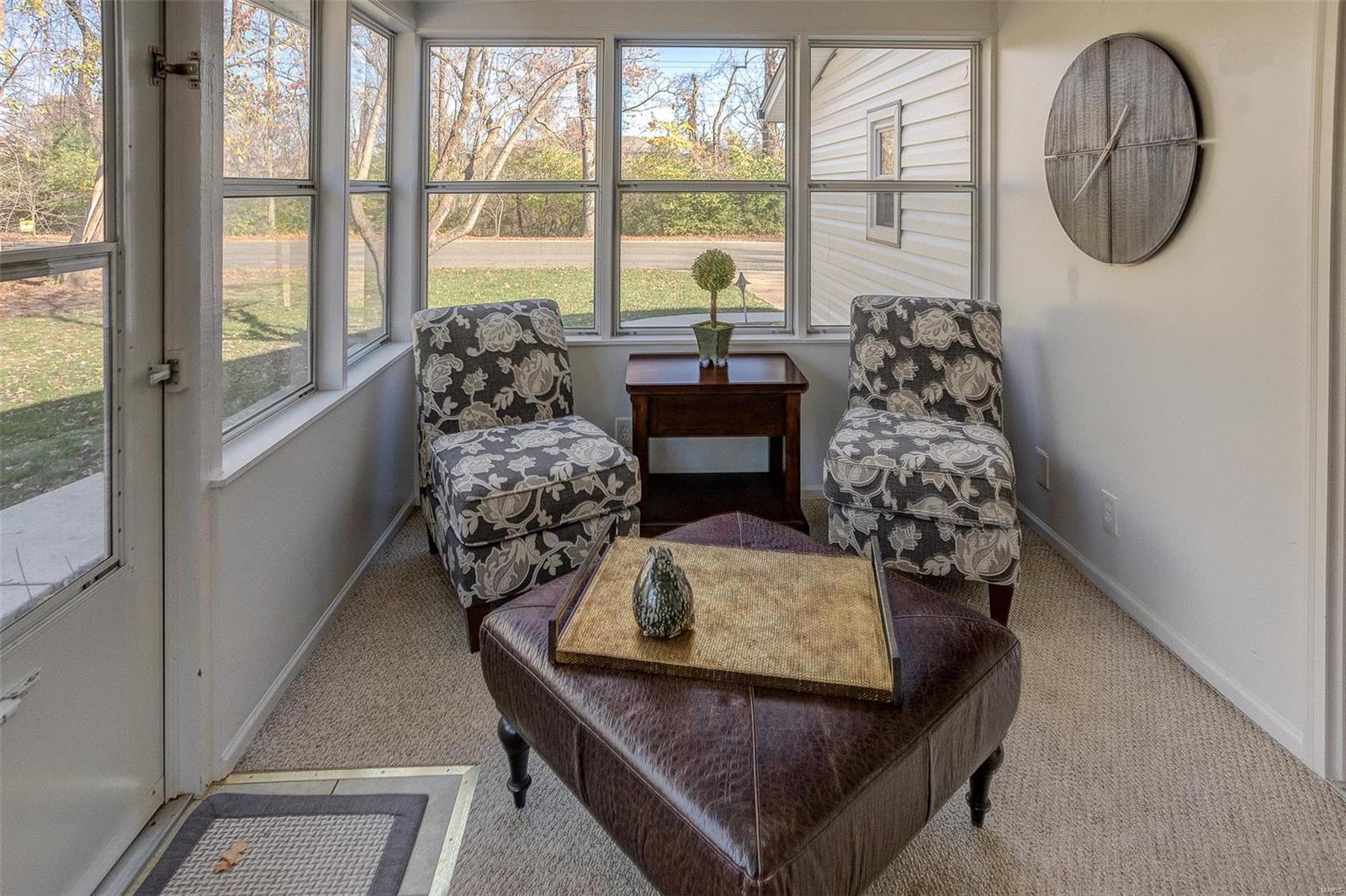 Edwardsville, Illinois 62025, United States, 3 Bedrooms Bedrooms, ,2 BathroomsBathrooms,Residential,Pending,31405