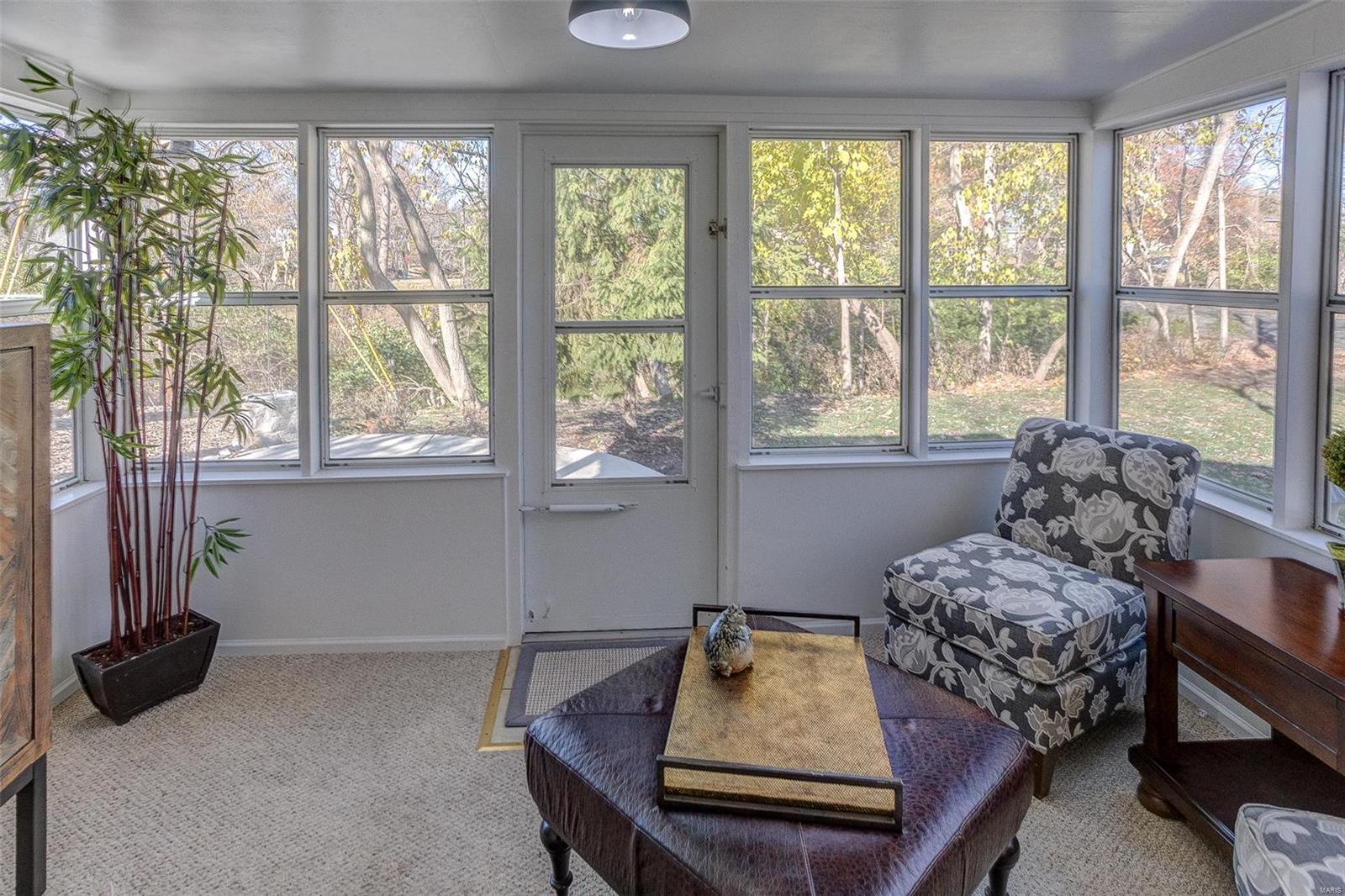 Edwardsville, Illinois 62025, United States, 3 Bedrooms Bedrooms, ,2 BathroomsBathrooms,Residential,Pending,31405