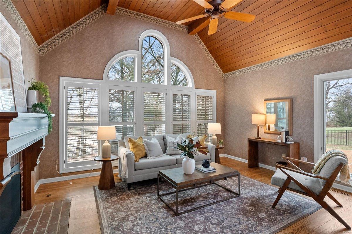 Sunset Chase - Residential