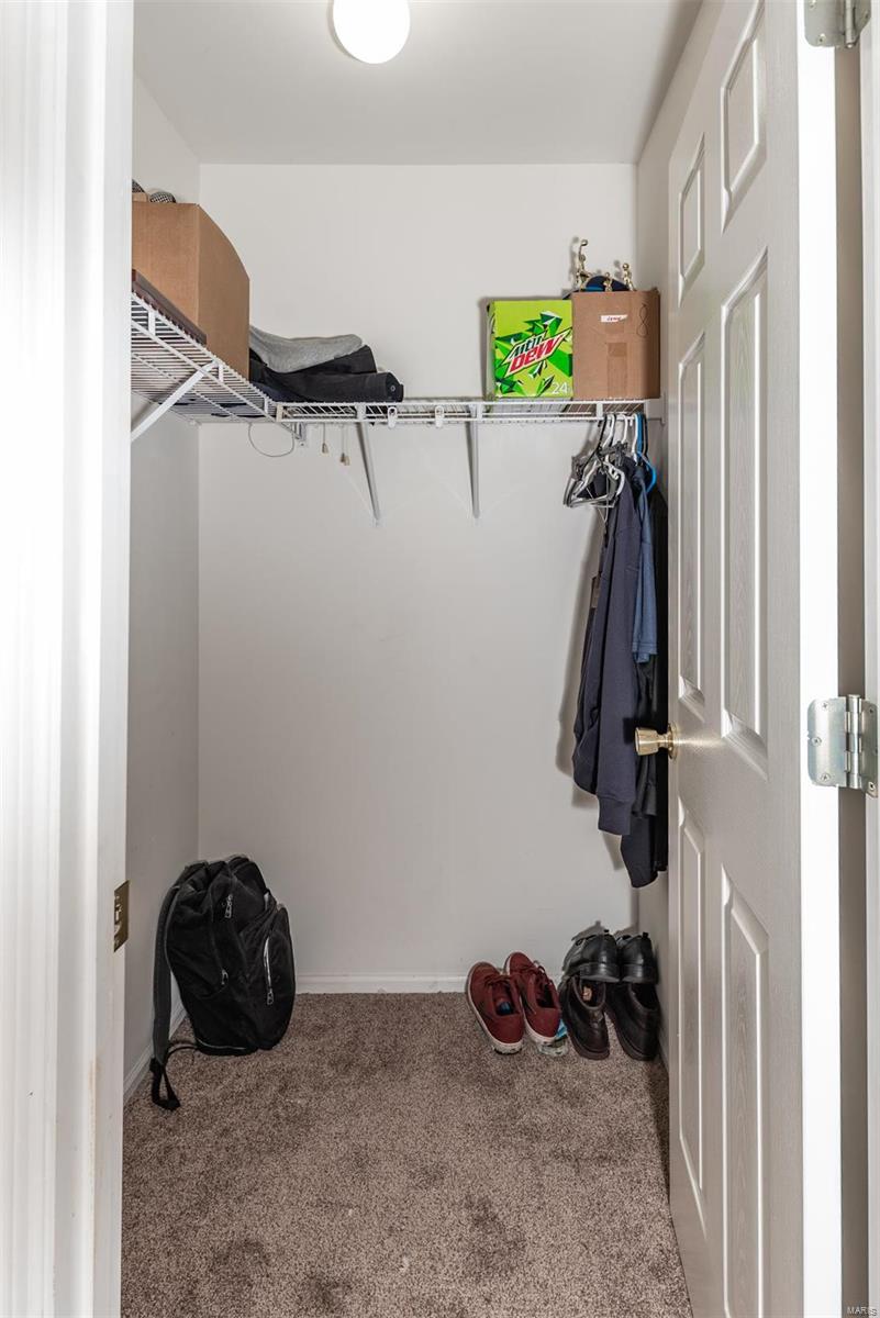 Rockwood Forest 02 - Residential Lease