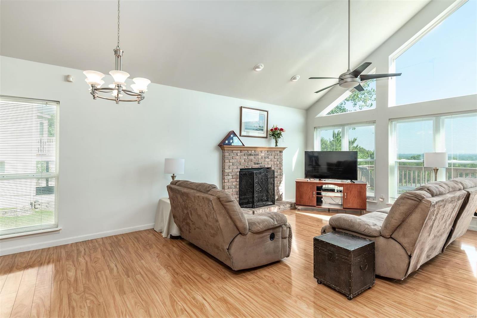 Rockwood Forest 02 - Residential Lease