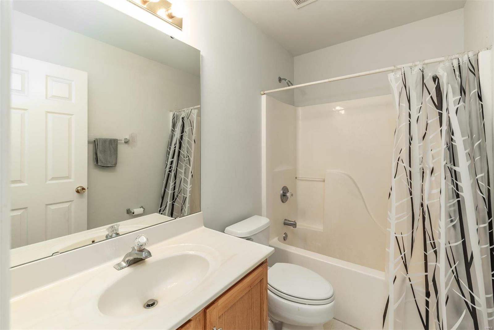 Rockwood Forest 02 - Residential Lease