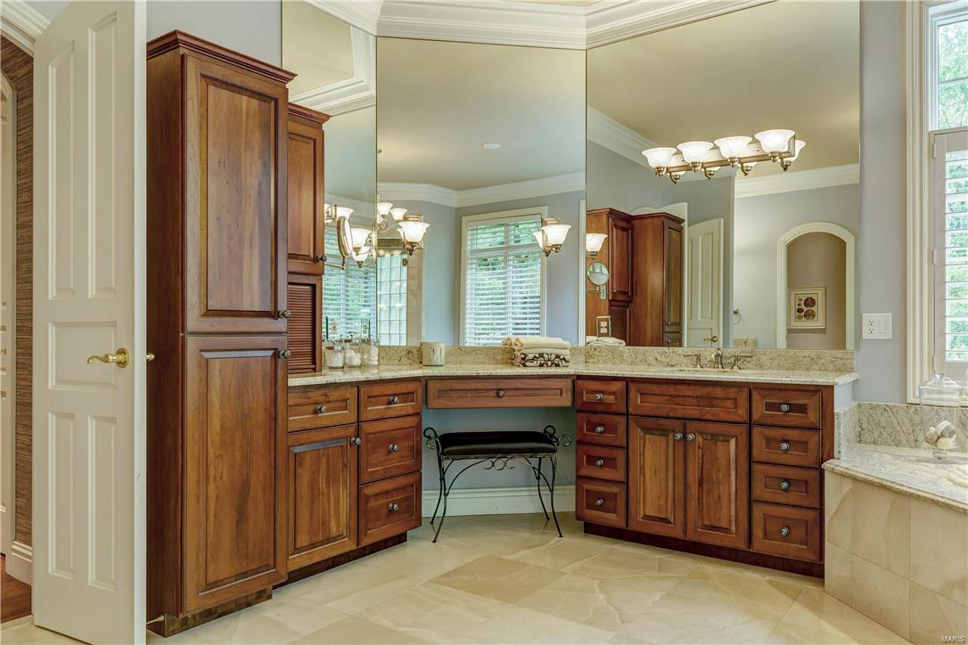 Shepard Oaks - Residential