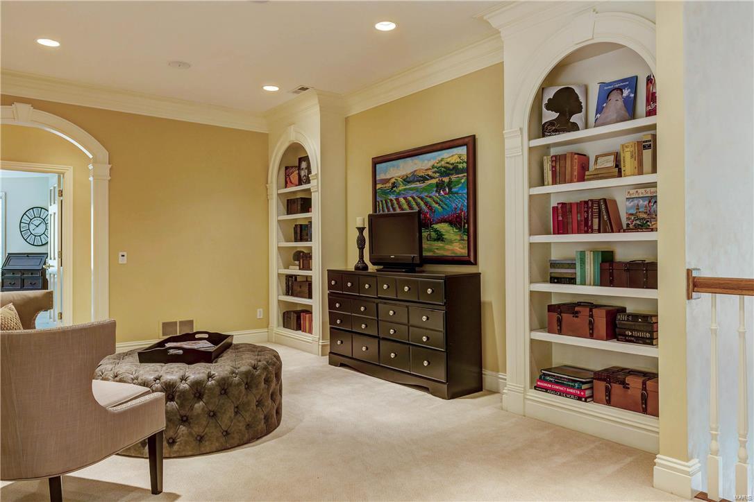 Shepard Oaks - Residential