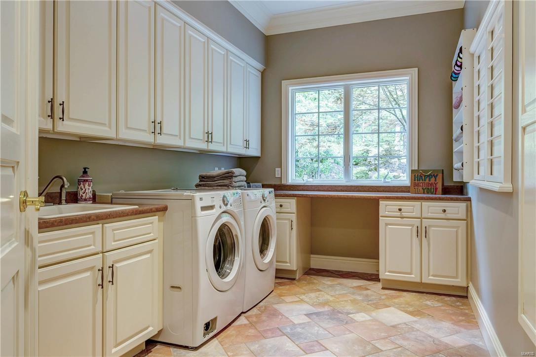 Shepard Oaks - Residential