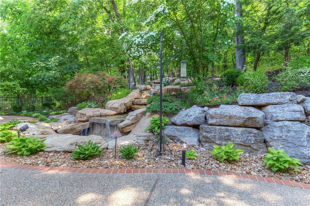 Shepard Oaks - Residential