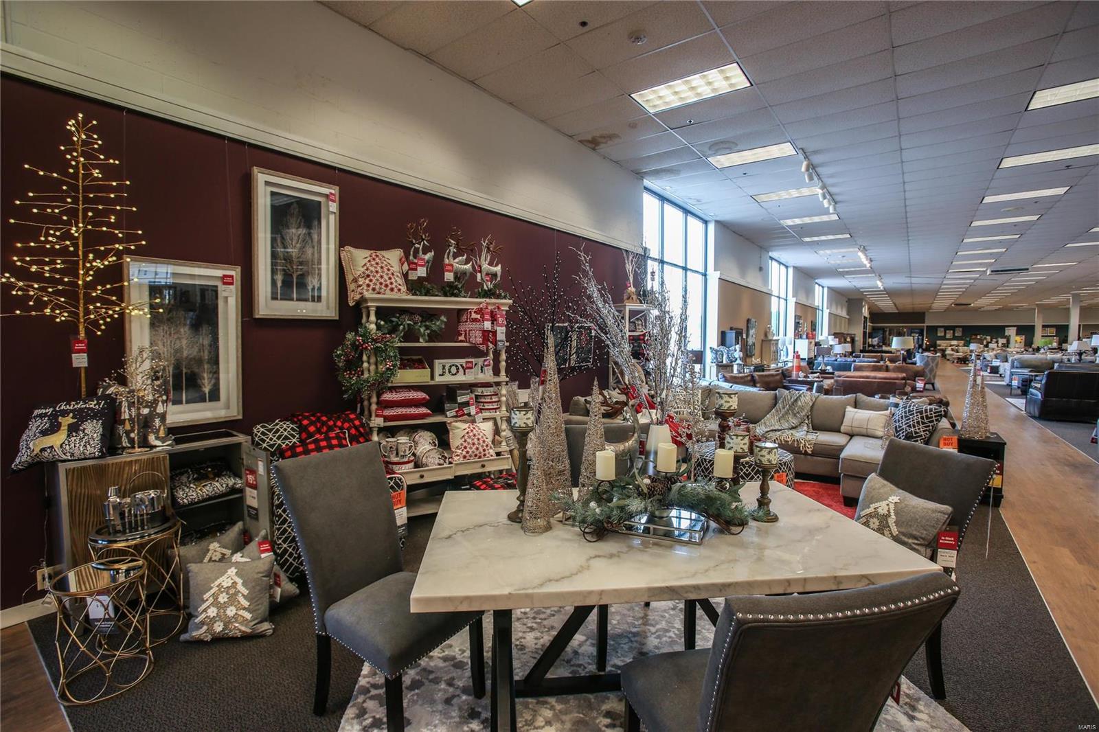 Northwest Plaza 4 Lt 5 & Northwest - Commercial Sale