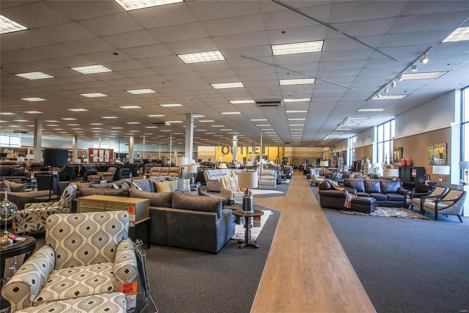 Northwest Plaza 4 Lt 5 & Northwest - Commercial Sale