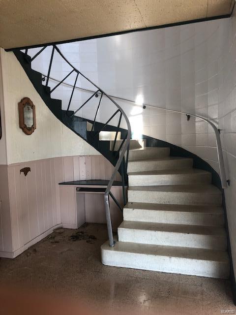 J M Berrys Add To Brentwood Station - Commercial Sale