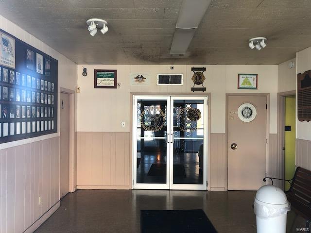 J M Berrys Add To Brentwood Station - Commercial Sale