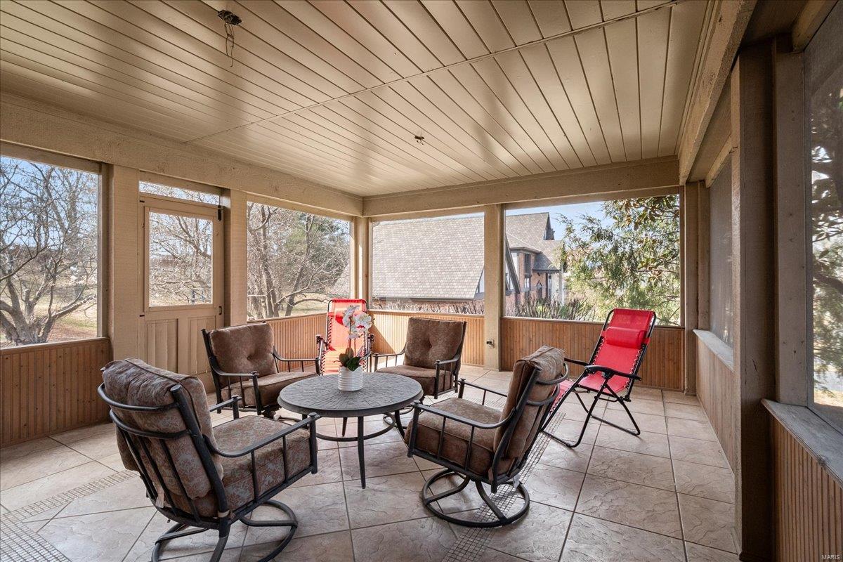 Strathmore 1 - Residential