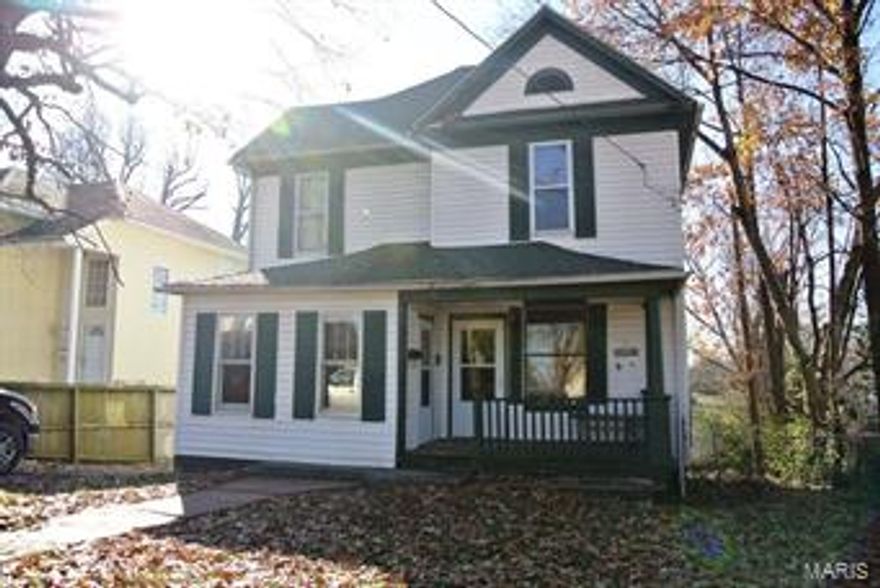 Turn of the century home, nicely remodeled. 3 bedroom, 1.5 bath, large open rooms. Property could be used for commercial.