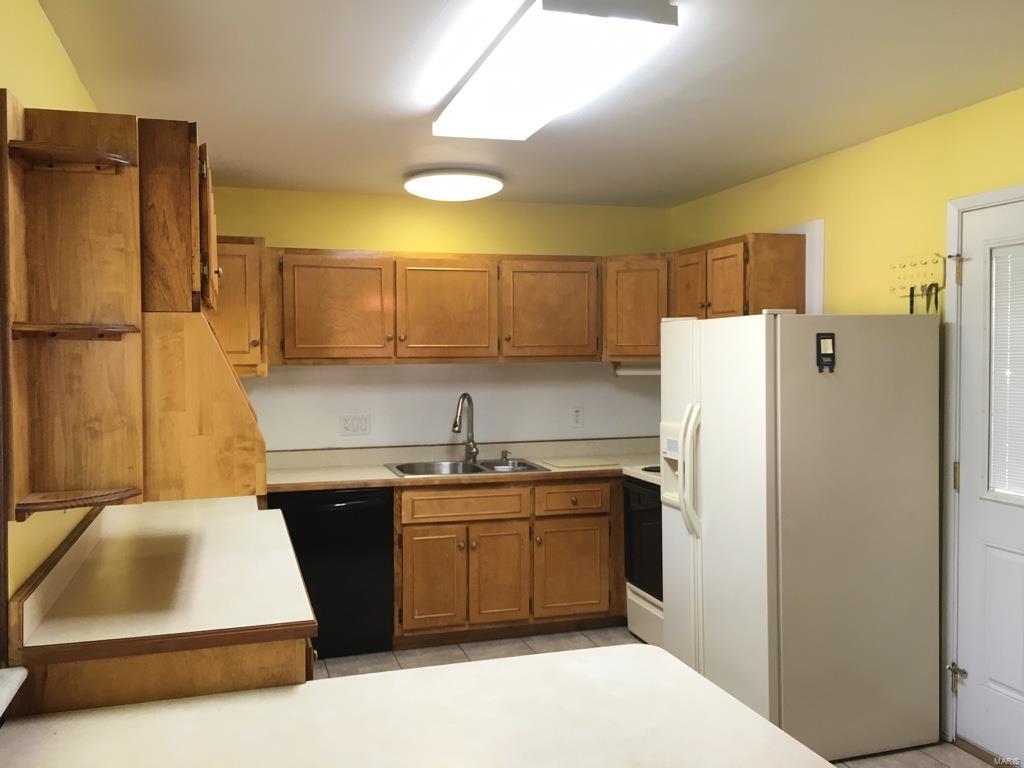 Creve Coeur Meadows - Residential Lease