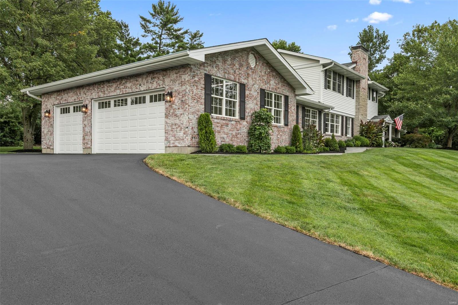 Ballas Courts - Residential