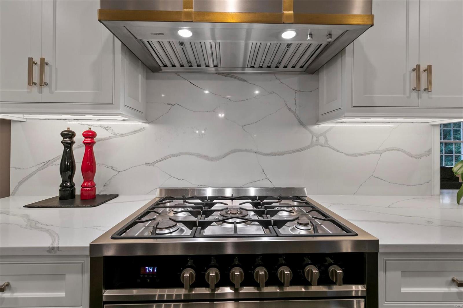 Ballas Courts - Residential