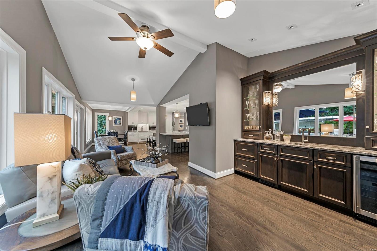 Ballas Courts - Residential