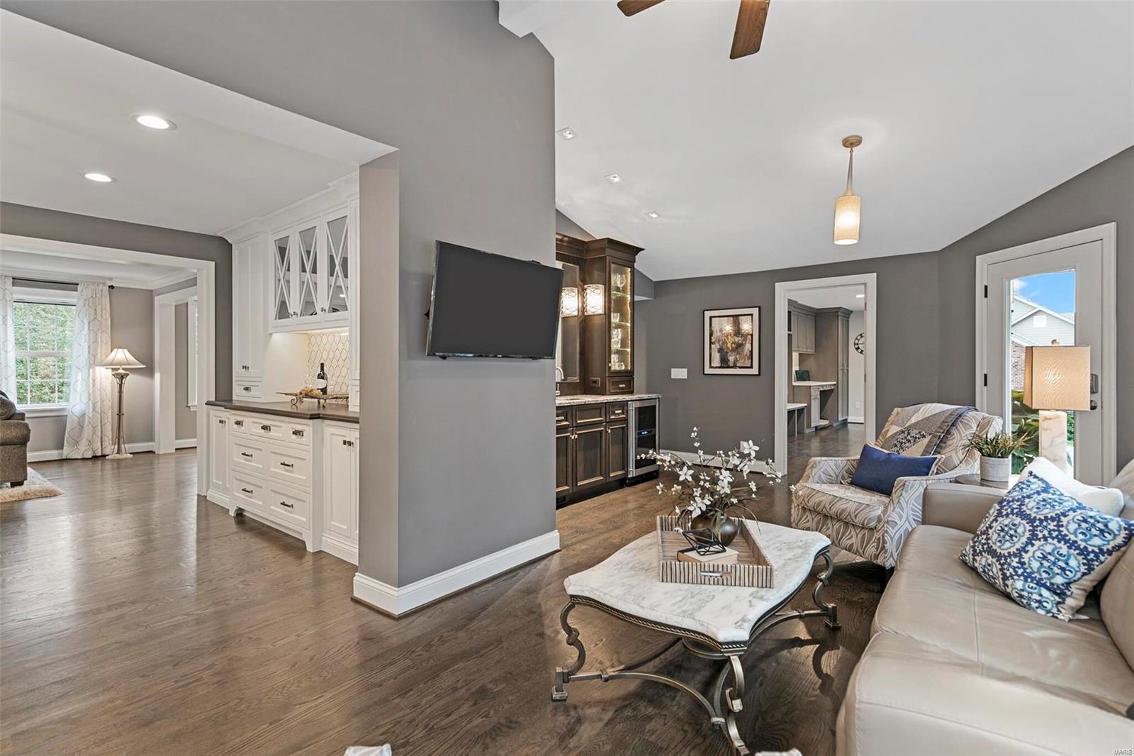 Ballas Courts - Residential