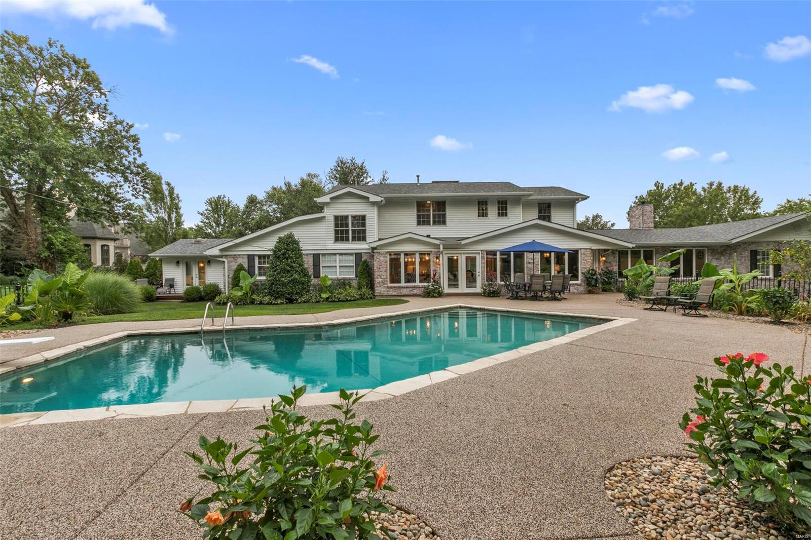 Ballas Courts - Residential