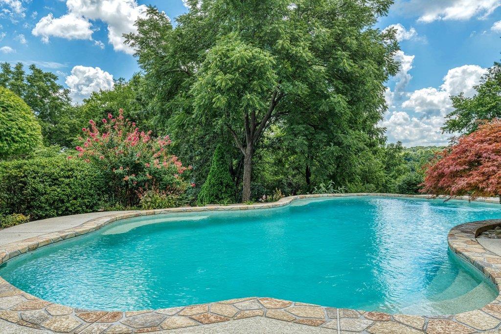 Greystone Five - Residential