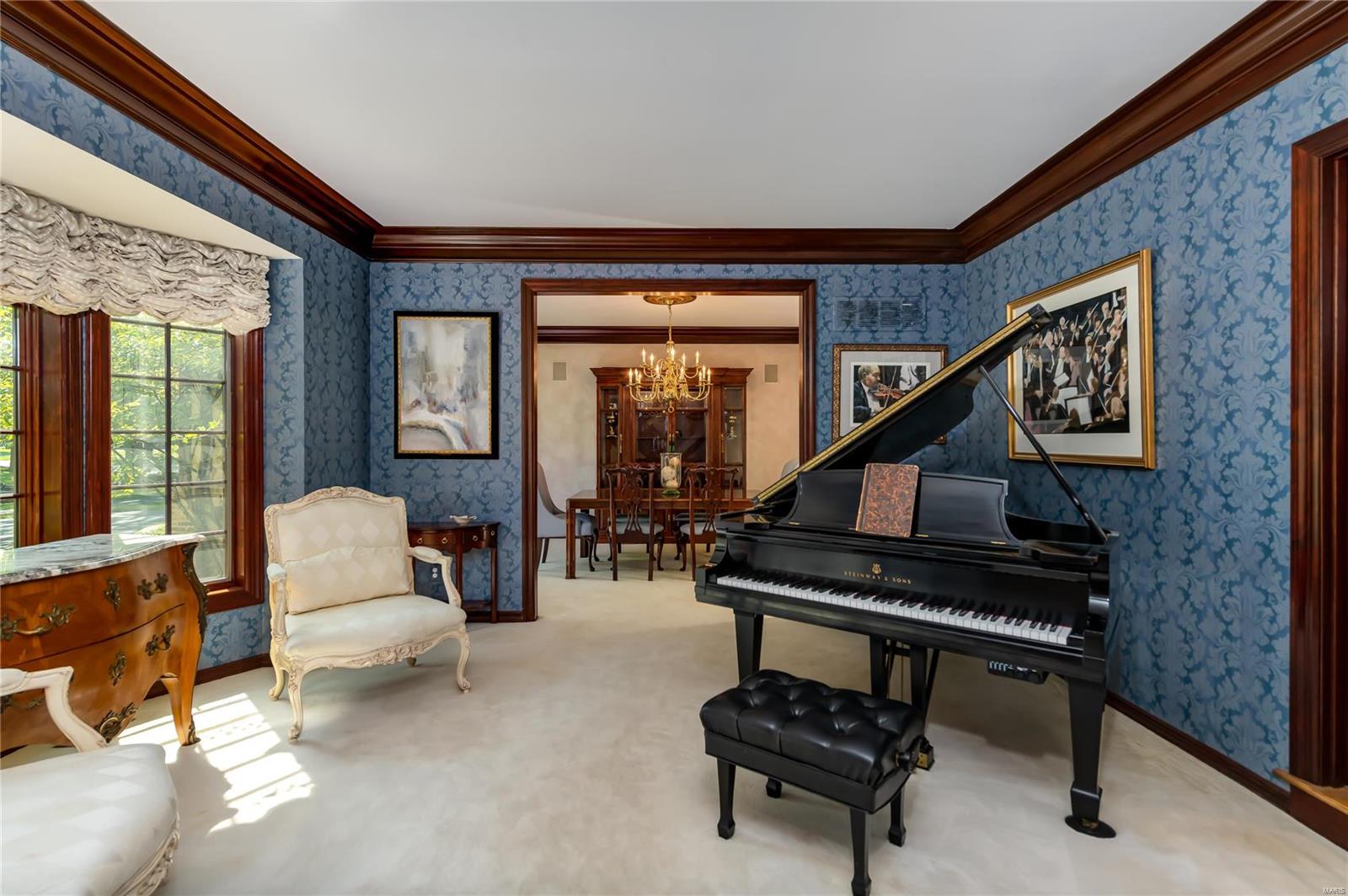 Camfield Square - Residential