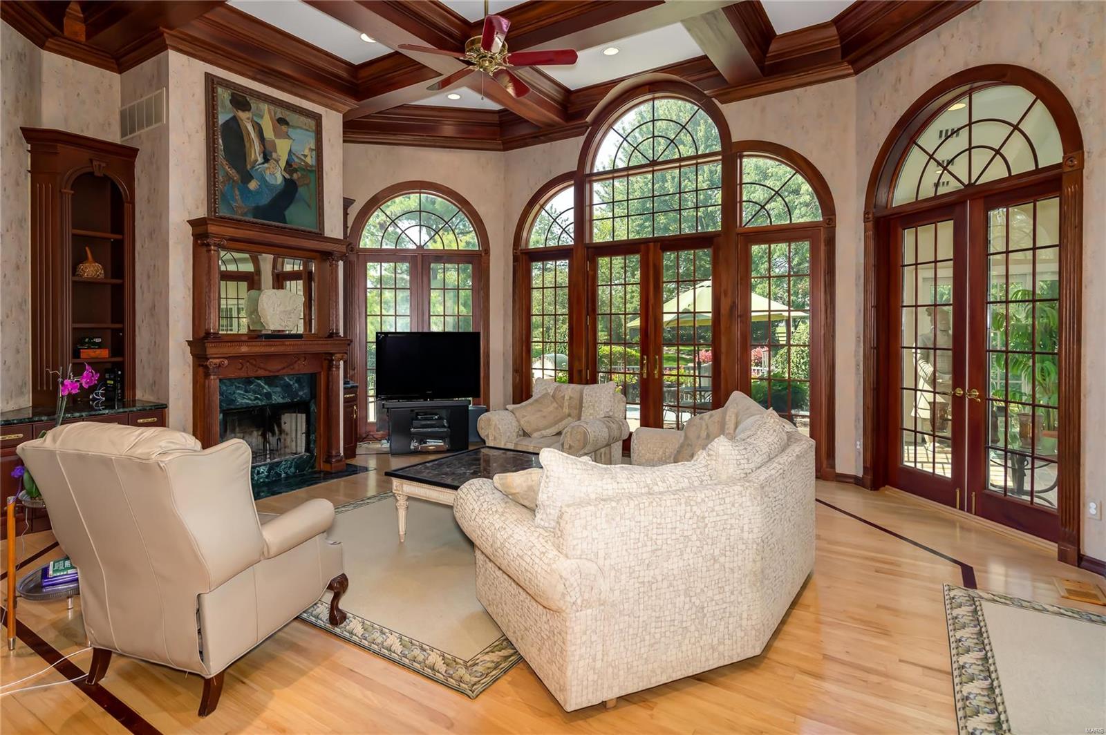 Camfield Square - Residential