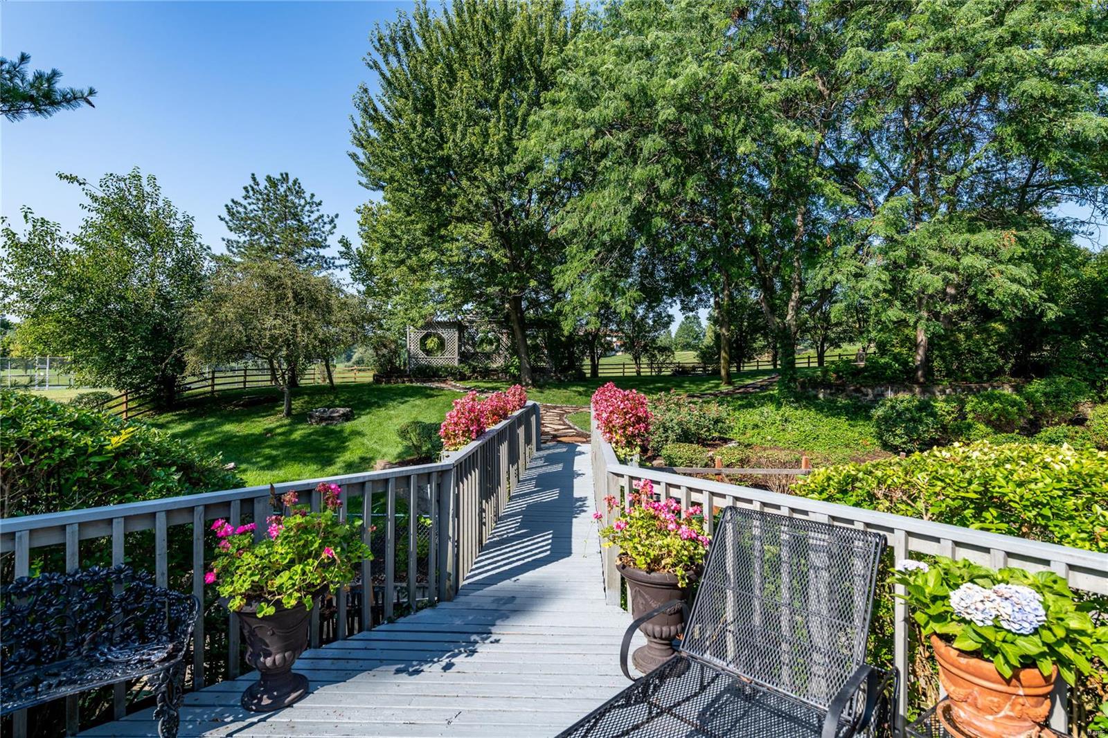 Camfield Square - Residential