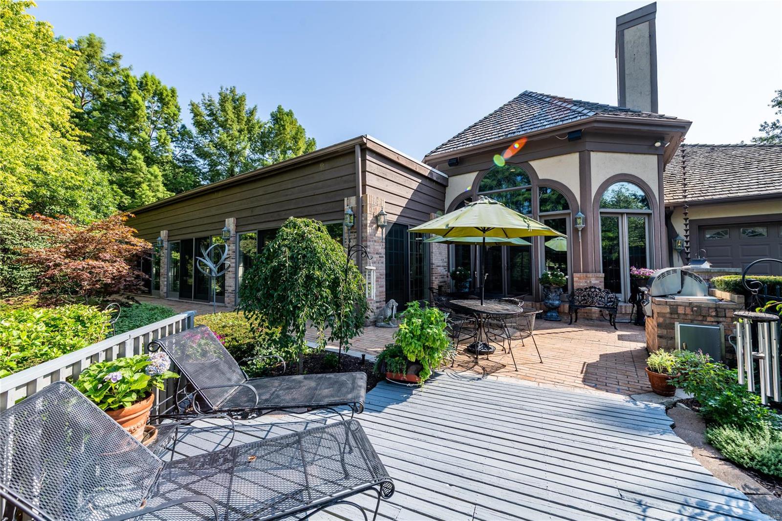 Camfield Square - Residential