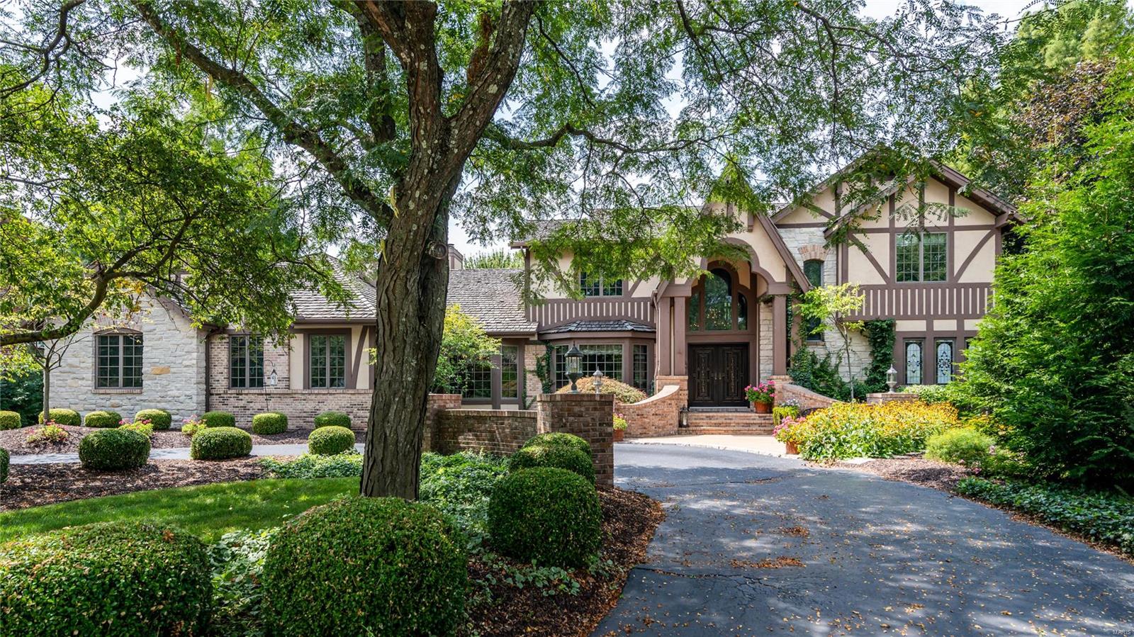 Camfield Square - Residential