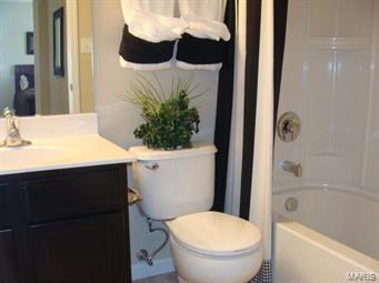 Commons at Hyland Green - Residential