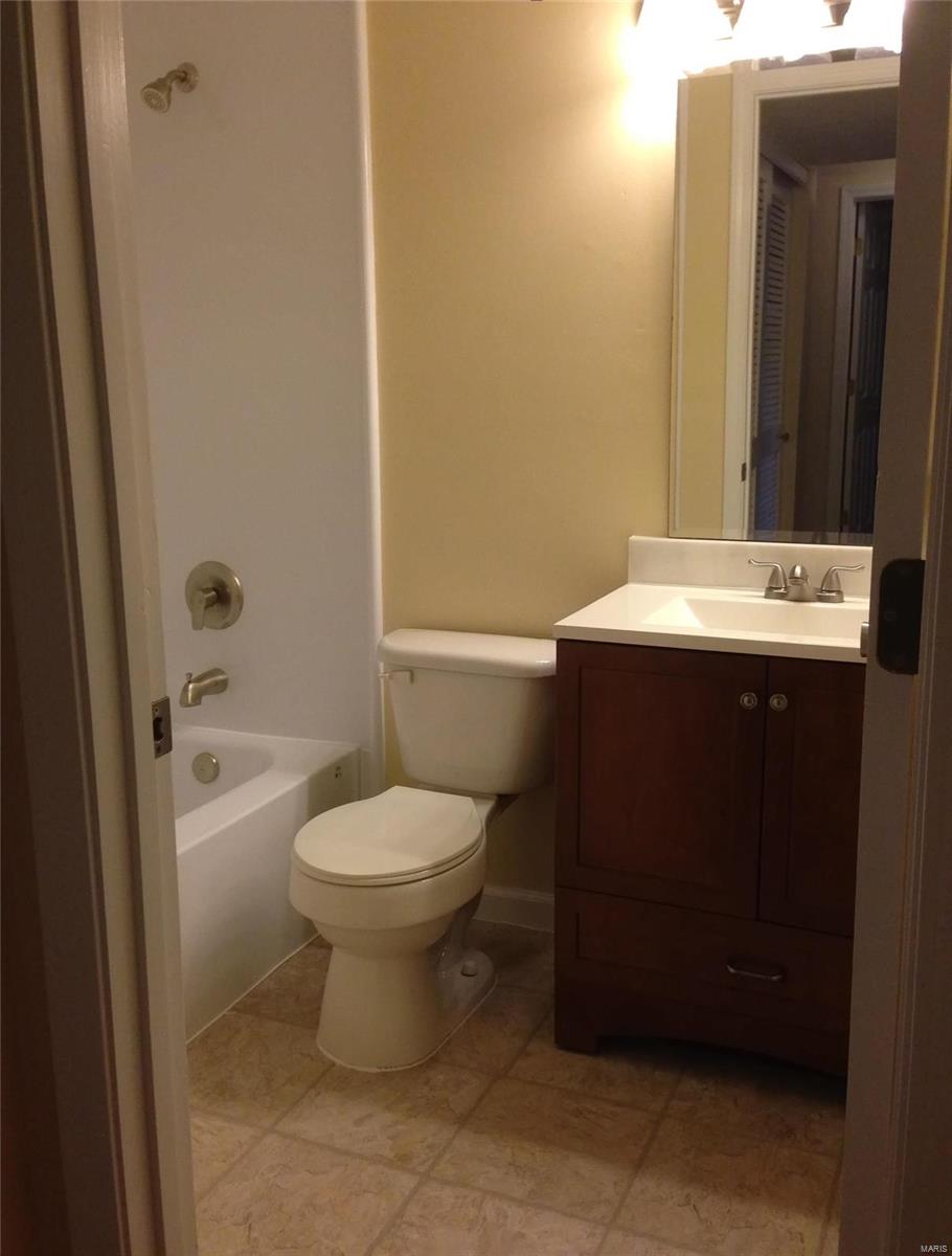 Treetop Condo Ph 2 - Residential Lease