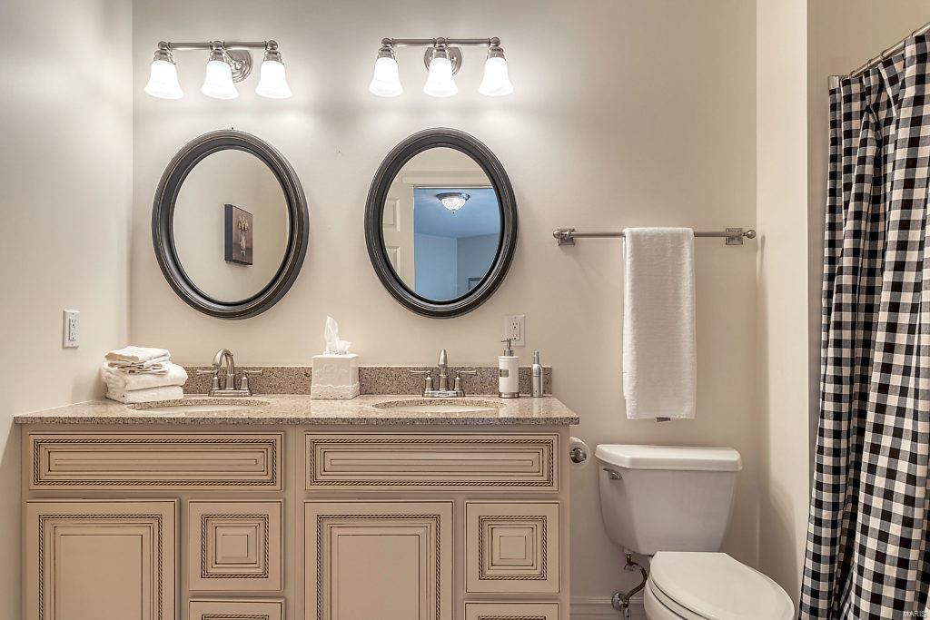 Grey Oaks - Residential