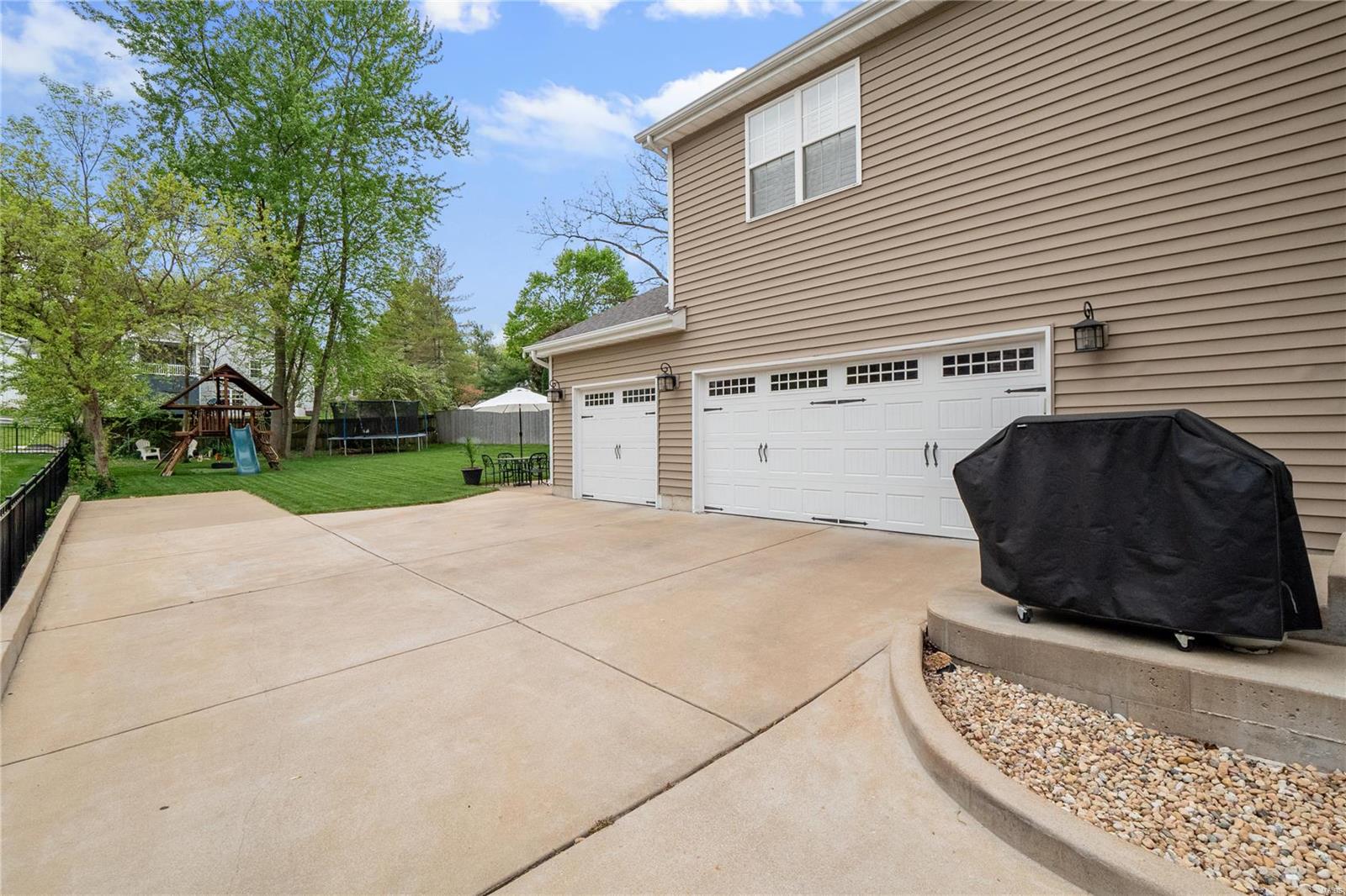 Oakland Terrace - Residential