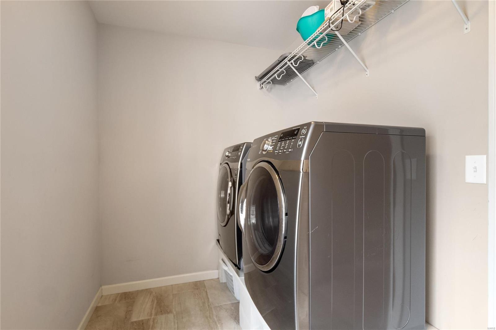 Oakland Terrace - Residential