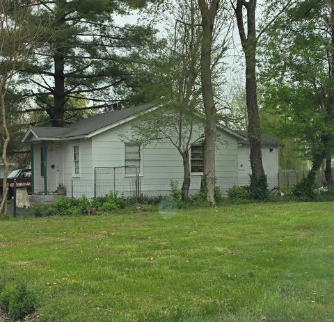Tiny photo for 109 S 6th St, Elsberry, MO 63343 (MLS # 25028971)