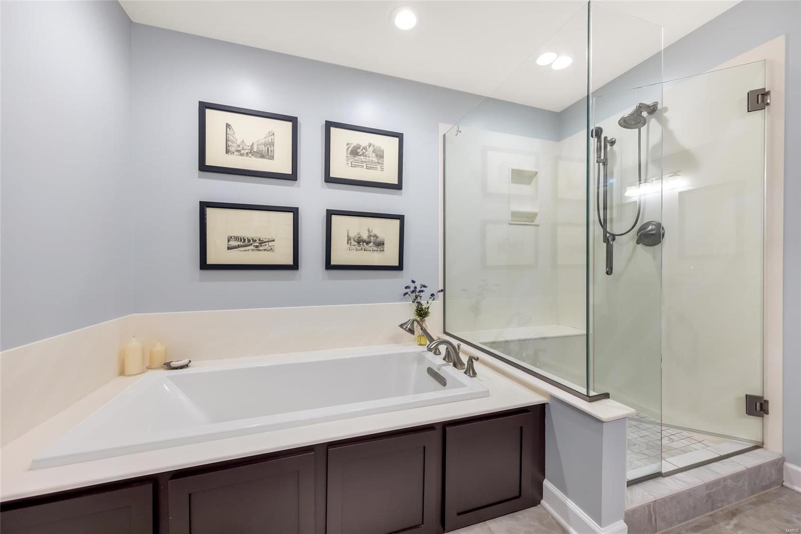 Ridgeview Place Condo 20 - Residential