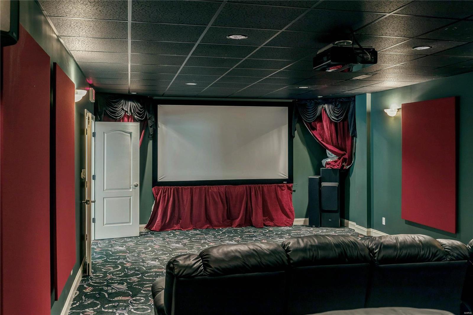 Topping Ridge Estates - Residential