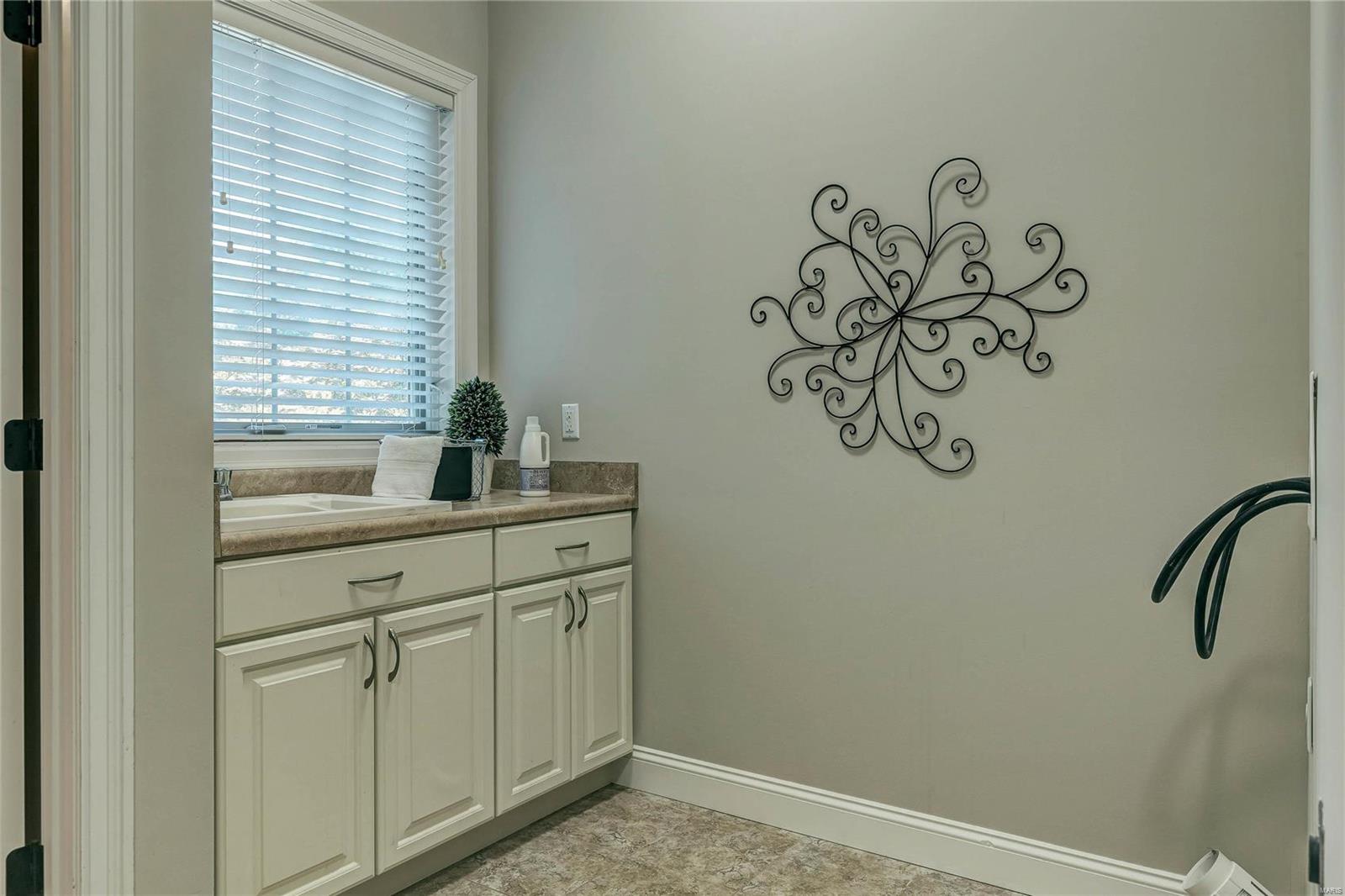 Topping Ridge Estates - Residential