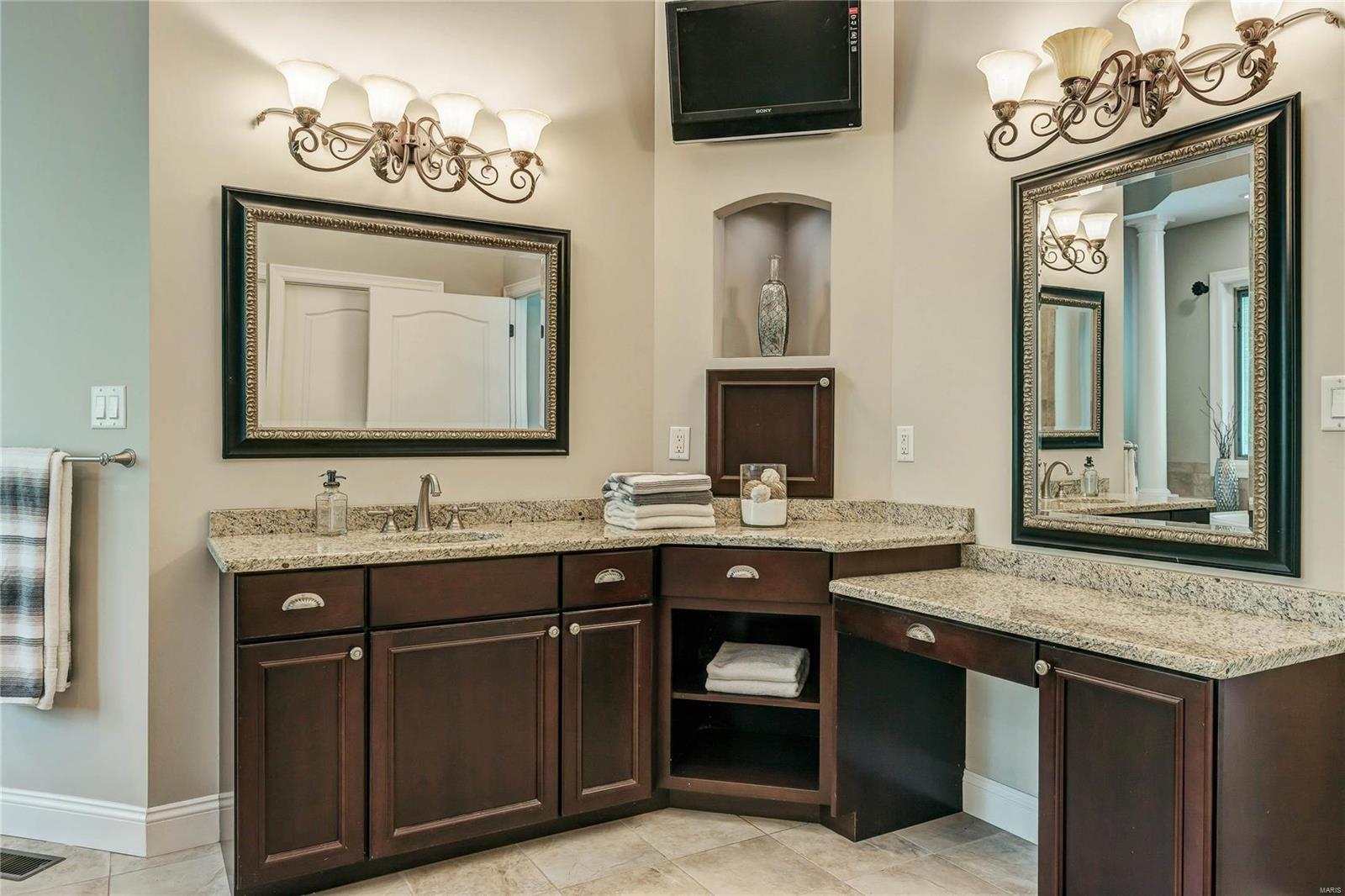 Topping Ridge Estates - Residential