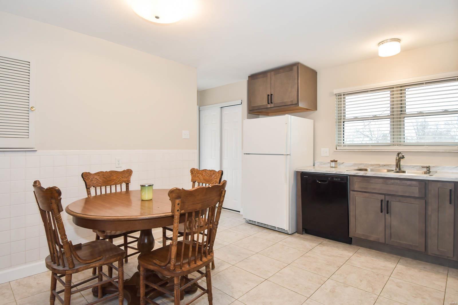 Bentley Farms - Residential Lease