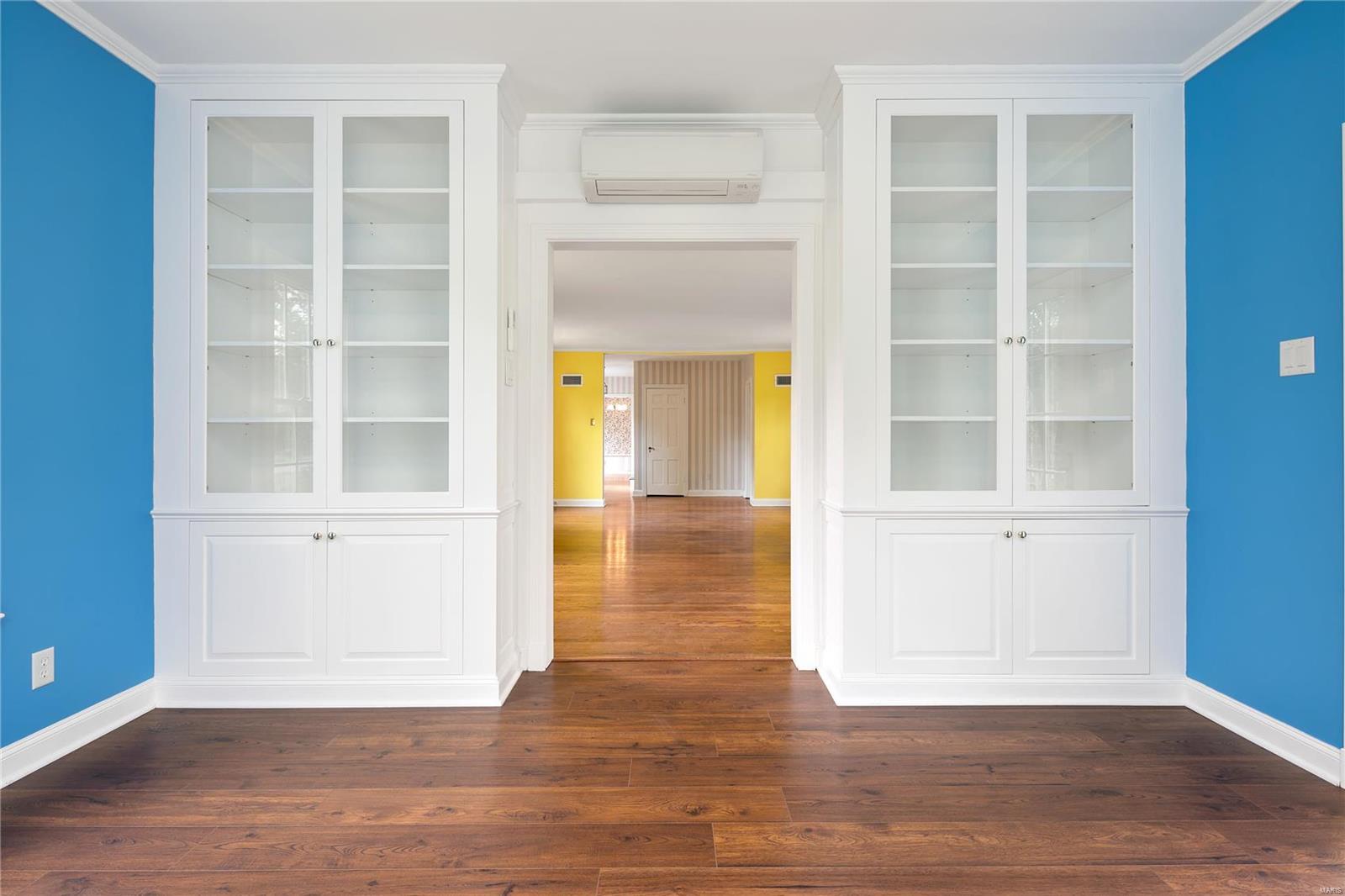Warson Terrace - Residential